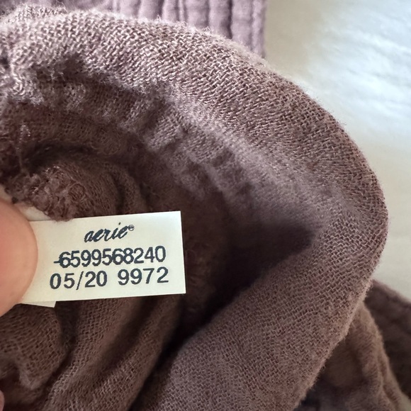 Aerie Lightweight Rolled Leg Gauze Cotton Tie Knot Overalls
Size Small Brown - Picture 10 of 10